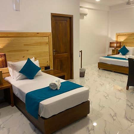Trinco Beach Resort Trincomalee Ngoại thất bức ảnh