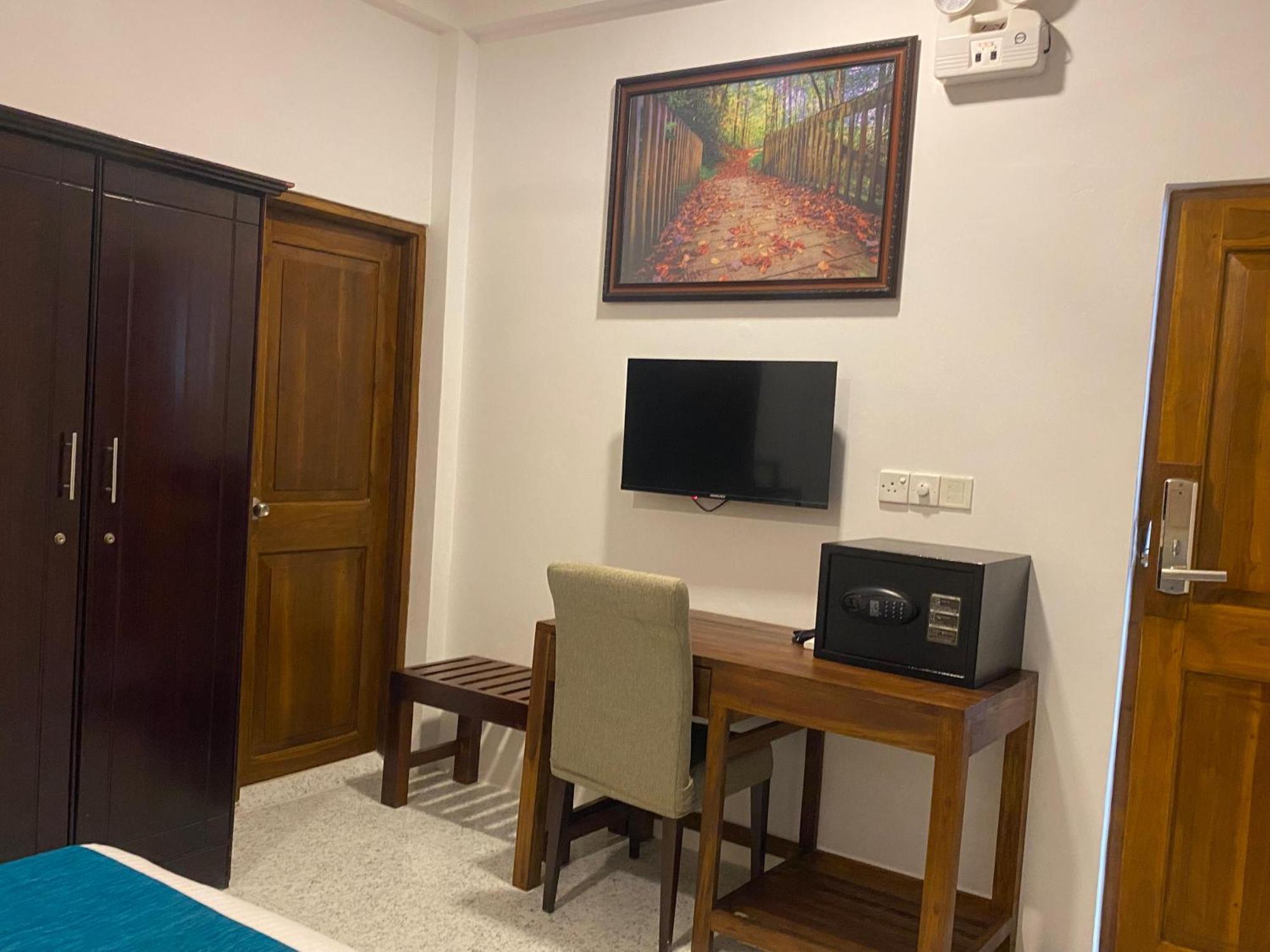 Trinco Beach Resort Trincomalee Ngoại thất bức ảnh