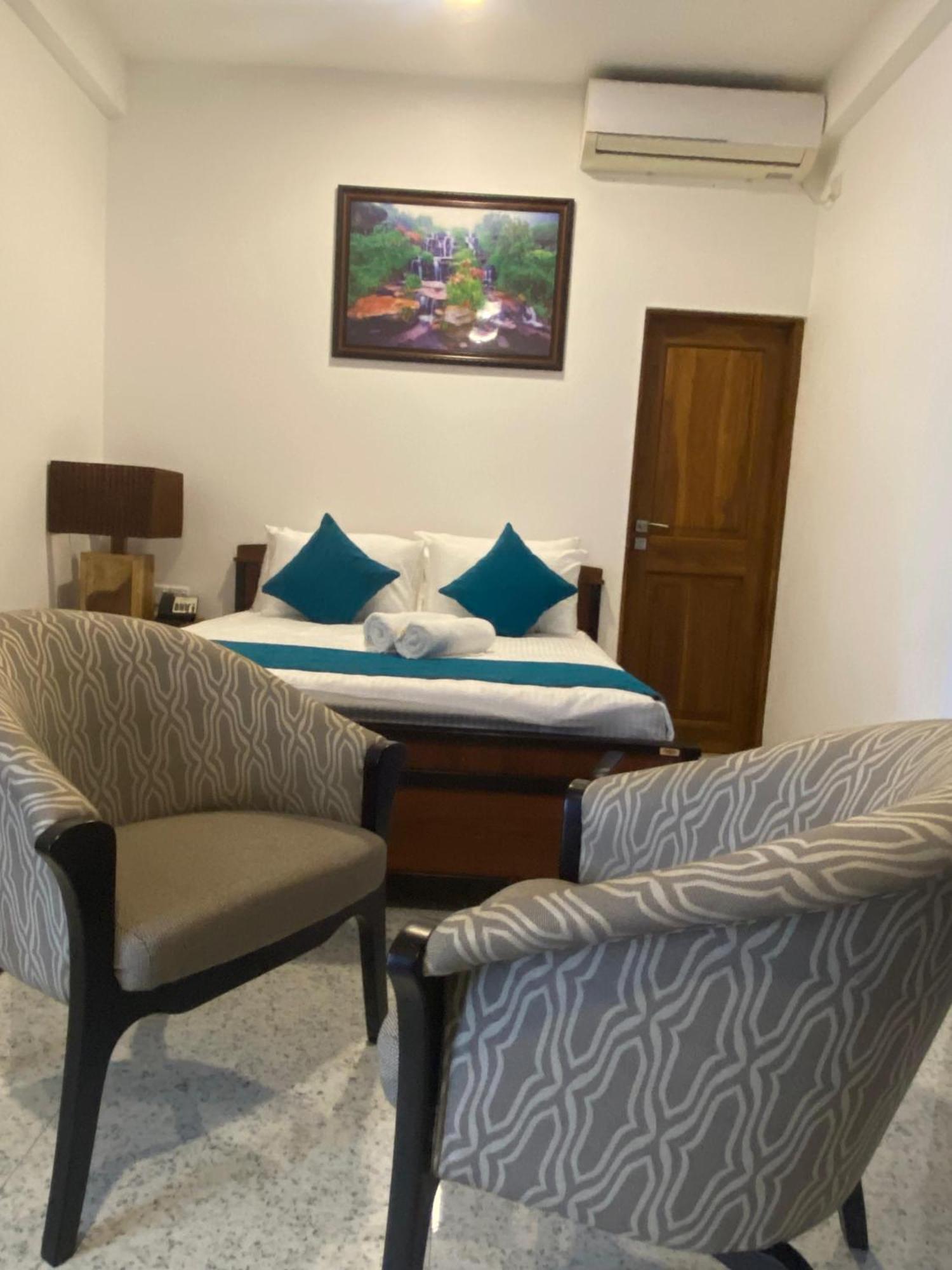 Trinco Beach Resort Trincomalee Ngoại thất bức ảnh