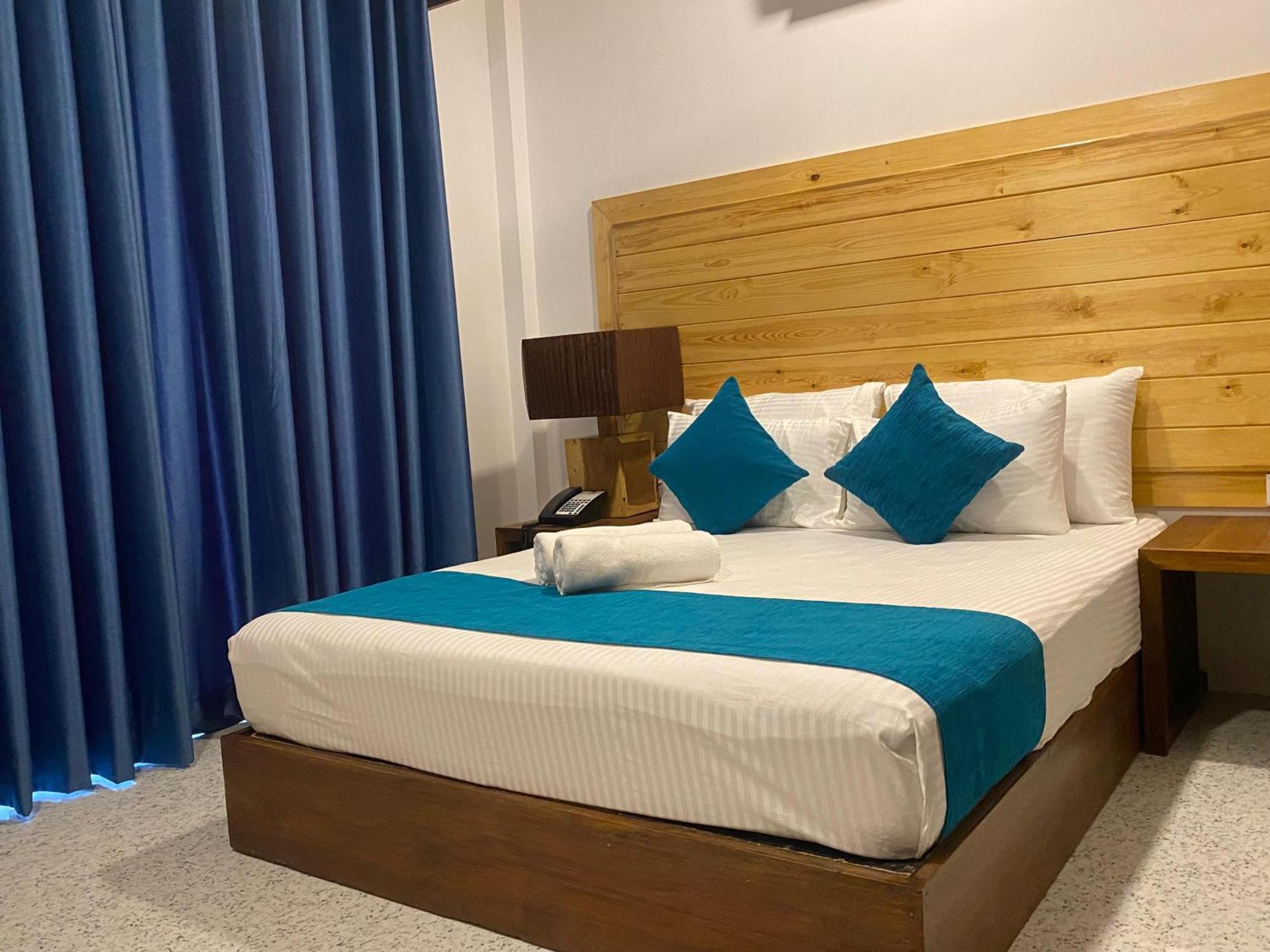 Trinco Beach Resort Trincomalee Ngoại thất bức ảnh