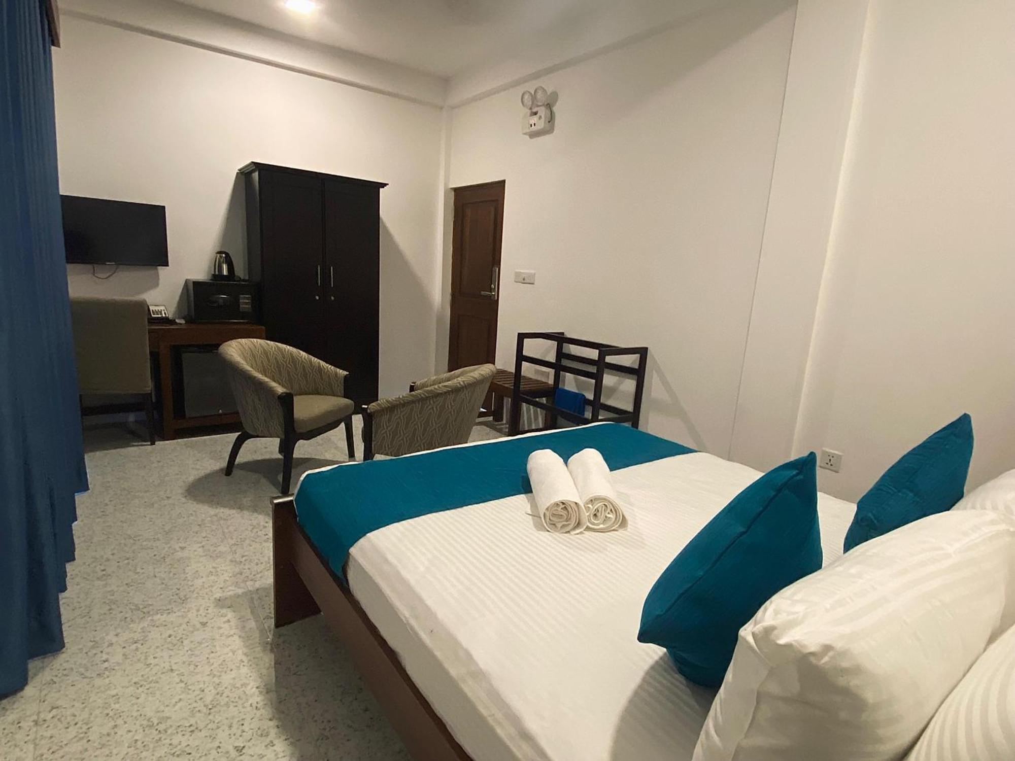 Trinco Beach Resort Trincomalee Ngoại thất bức ảnh