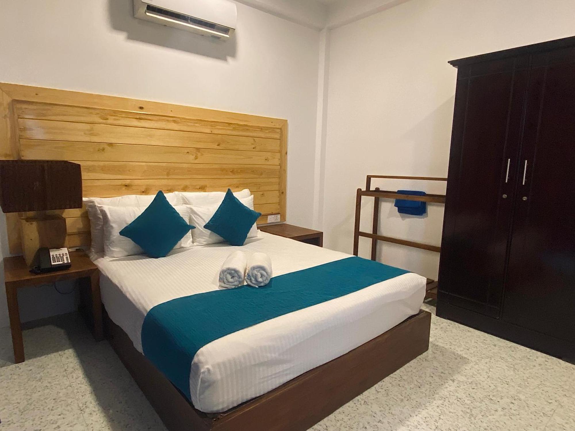 Trinco Beach Resort Trincomalee Ngoại thất bức ảnh